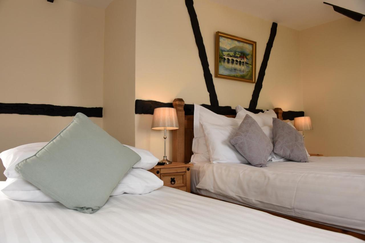 בילת' וולס The Llanelwedd Arms Hotel מראה חיצוני תמונה
