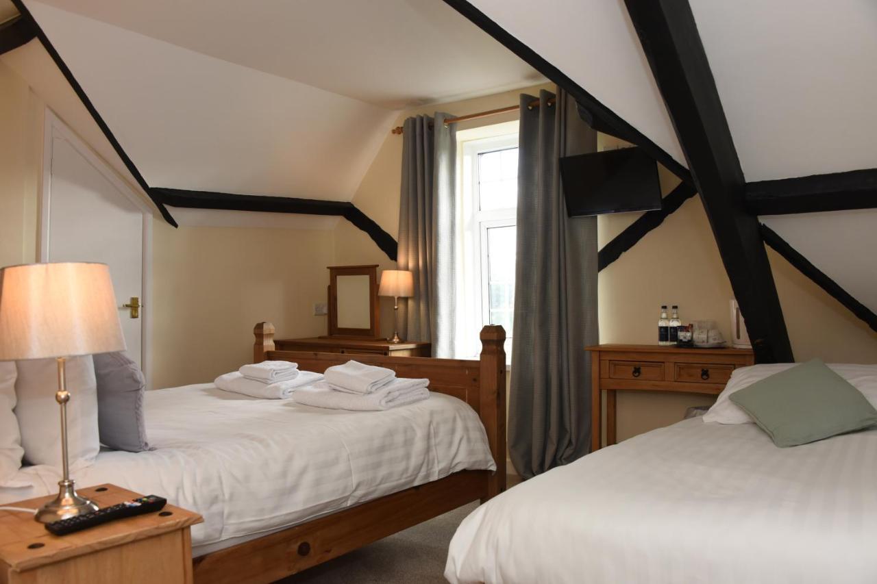 בילת' וולס The Llanelwedd Arms Hotel מראה חיצוני תמונה