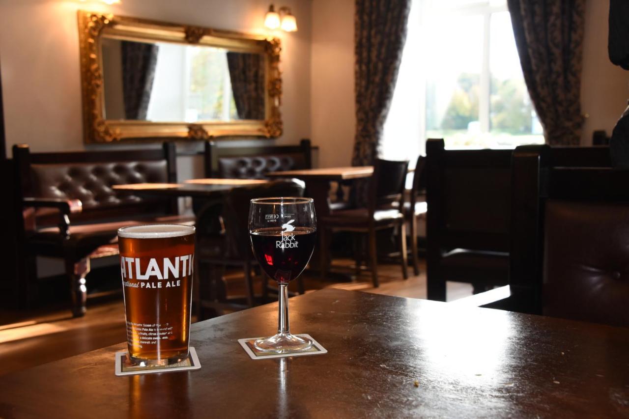 בילת' וולס The Llanelwedd Arms Hotel מראה חיצוני תמונה