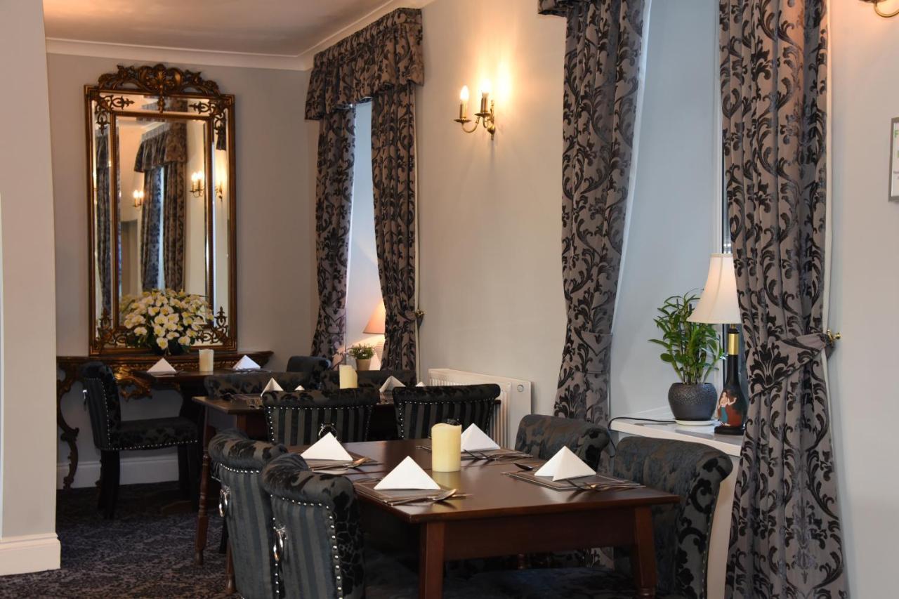 בילת' וולס The Llanelwedd Arms Hotel מראה חיצוני תמונה